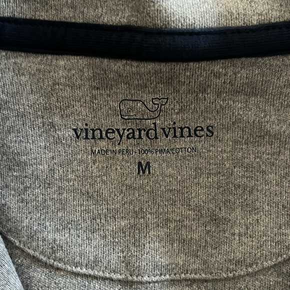 Brand new with tags! Vineyard Vines Gray Quarter Zip Sweater with Logo - Picture 6 of 7